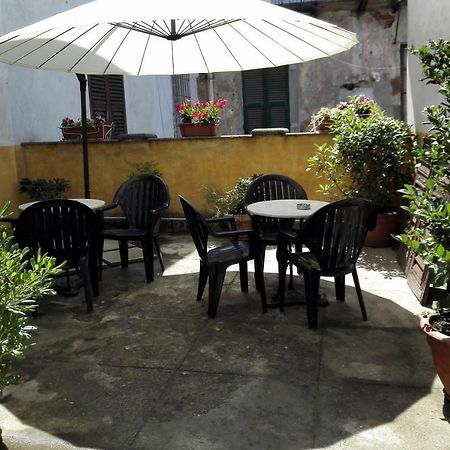 Viabasso11 Guest House Novi Ligure Buitenkant foto