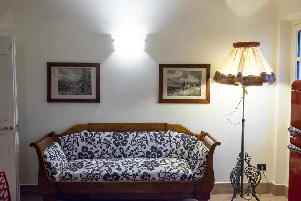 Viabasso11 Guest House Novi Ligure Buitenkant foto