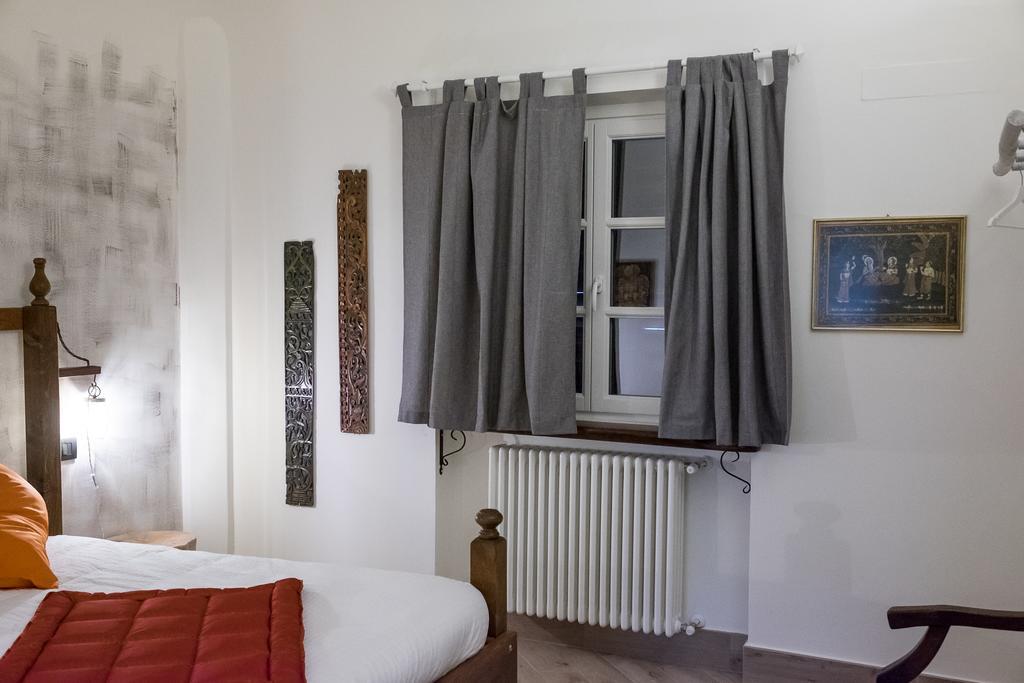 Viabasso11 Guest House Novi Ligure Buitenkant foto